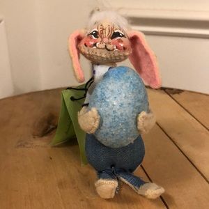 1982 Annalee 4” doll